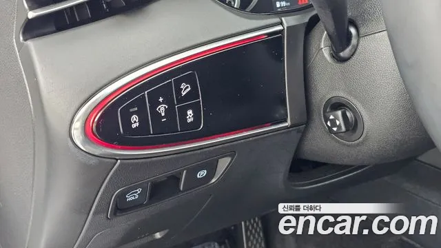 Genesis GV70 — Фото автомобиля 22