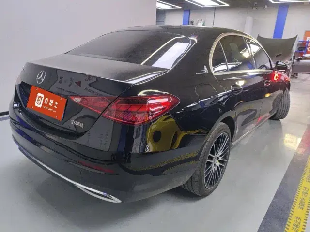 Mercedes-Benz C-Class — Фото автомобиля 4