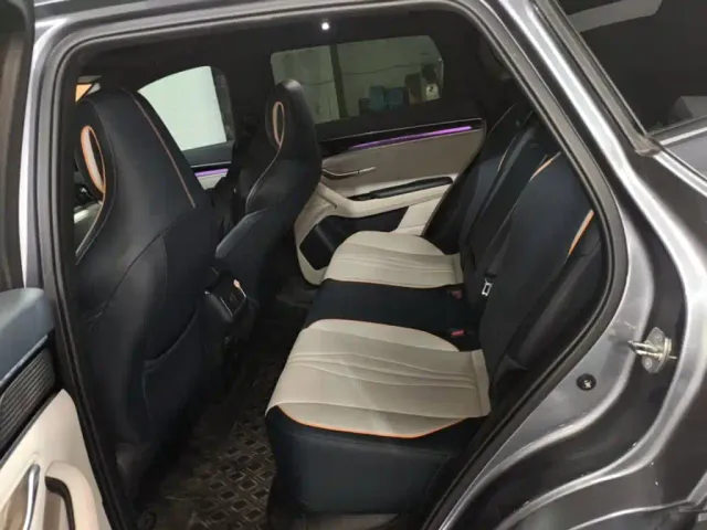 BYD Song PLUS — Фото автомобиля 16