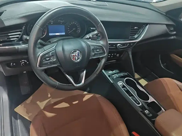 Buick Regal — Фото автомобиля 9