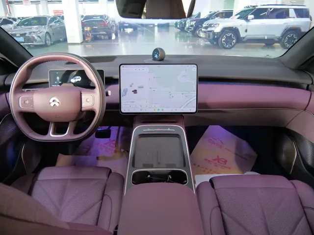 Nio ET5 Touring — Фото автомобиля 9