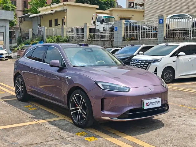 Aito M5 — Фото автомобиля 2