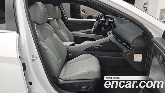 Hyundai Avante CN7 — Фото автомобиля 17
