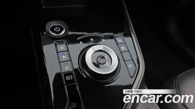 Kia Niro — Фото автомобиля 9