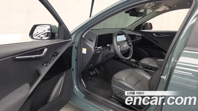 Kia Niro The All New — Фото автомобиля 15