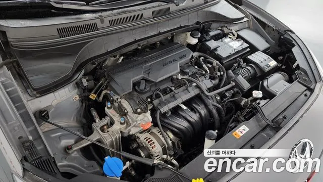 Hyundai Kona Новый Kona Бензин 2.0 2WD — Фото автомобиля 6