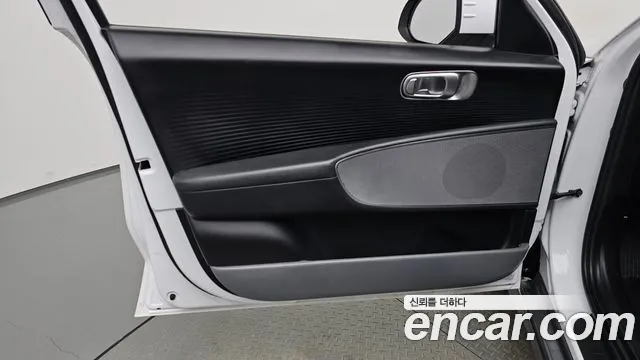 Hyundai Ioniq 6 — Фото автомобиля 13