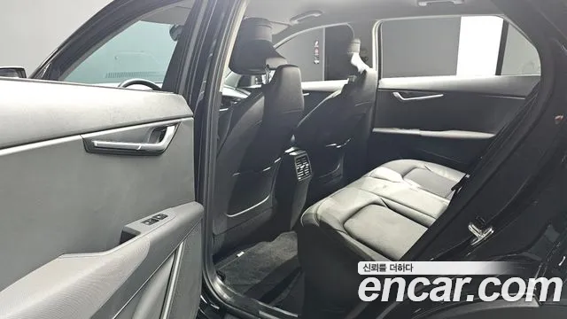 Kia Niro All Niro EV Air — Фото автомобиля 26