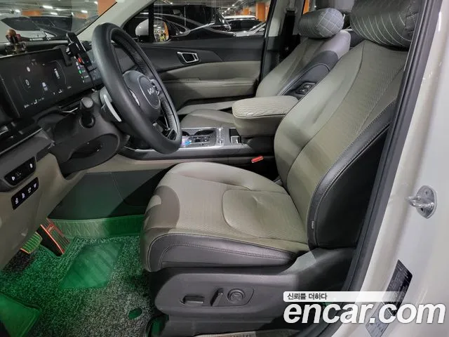 Kia Carnival 4th Gen — Фото автомобиля 17