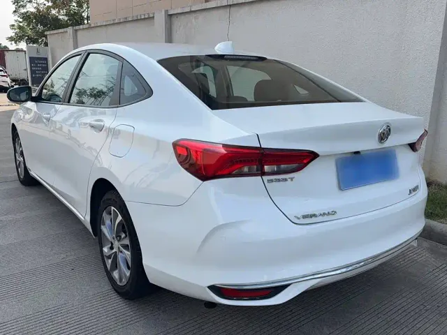 Buick Verano — Фото автомобиля 7