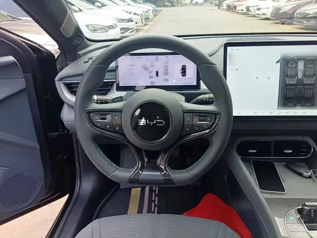 BYD Seal 06 GT — Фото автомобиля 10