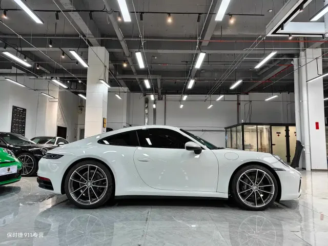 Porsche Porsche 911 2023 Carrera 3.0T — Фото автомобиля 4