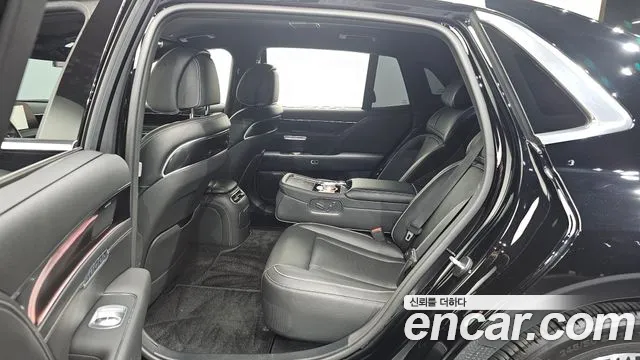 Genesis G90 Бензин 3.5 турбо AWD — Фото автомобиля 11