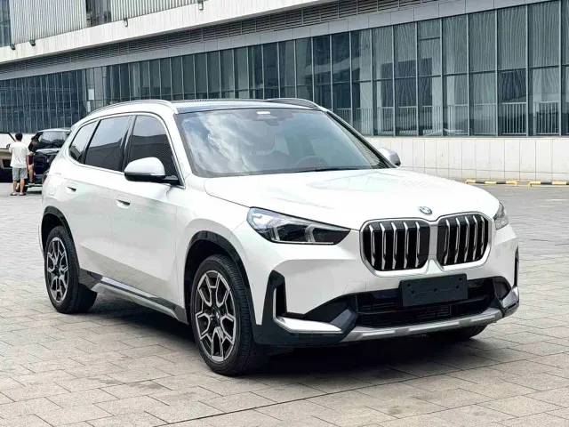 BMW X1 — Фото автомобиля 3