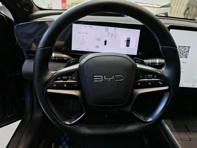 BYD Seal — Фото автомобиля 10