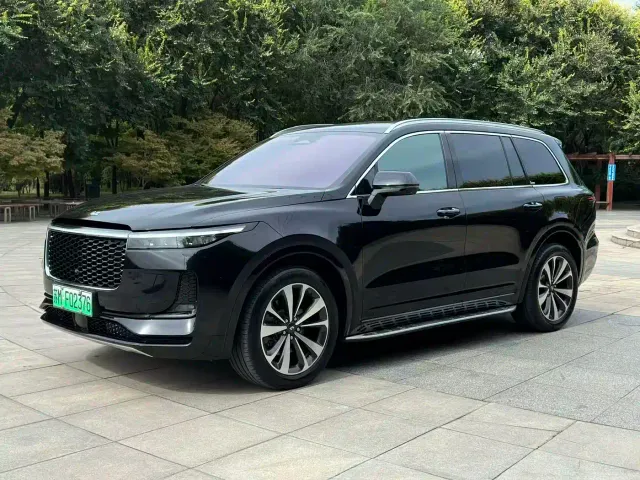 Фотография автомобиля — Li Auto ONE