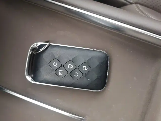 Wuling Starlight 730 — Фото автомобиля 8