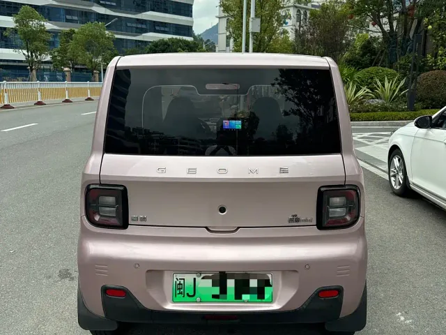 Geely Panda — Фото автомобиля 4