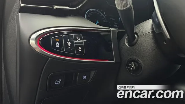 Genesis GV70 2.5T Бензин AWD — Фото автомобиля 16