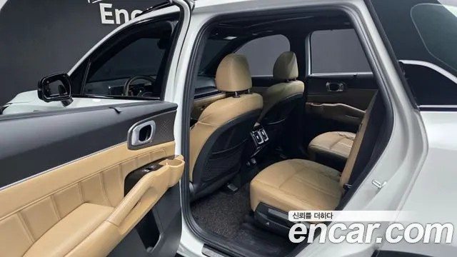 Kia Sorento Новый Sorento 4 поколение Бензин 2.5T 4WD — Фото автомобиля 23