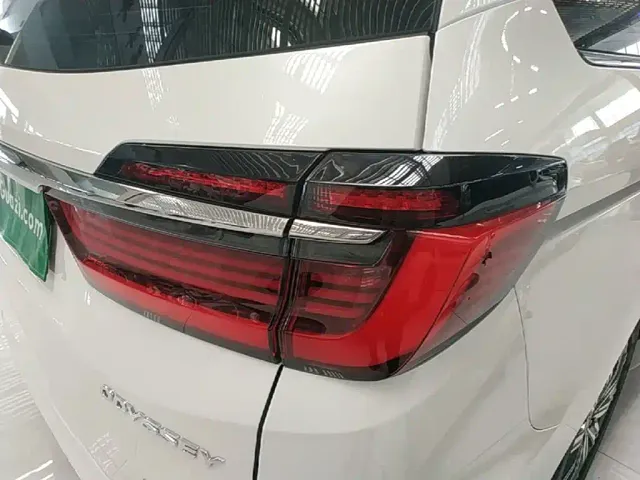 Honda Odyssey — Фото автомобиля 7