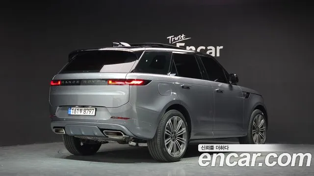 Land Rover Range Rover Sport 3rd Gen — Фото автомобиля 2