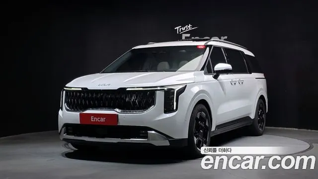 Фотография автомобиля — Kia Carnival 4th Gen