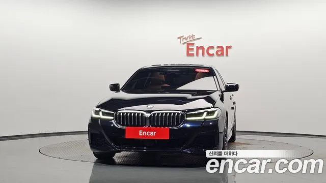 BMW 5 Series G30 — Фото автомобиля 3