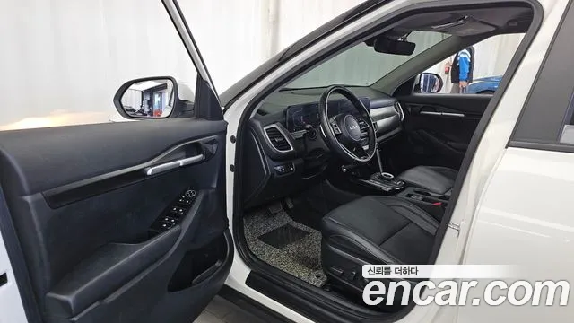 Kia Seltos New — Фото автомобиля 10