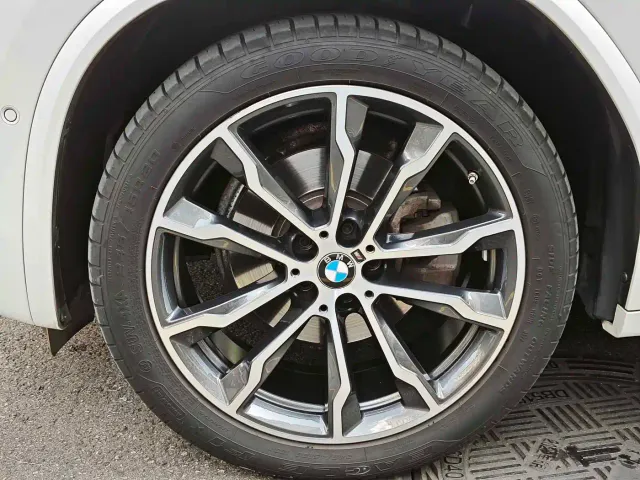 BMW X3 — Фото автомобиля 10