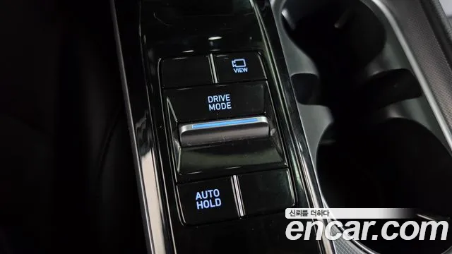 Hyundai Sonata — Фото автомобиля 18