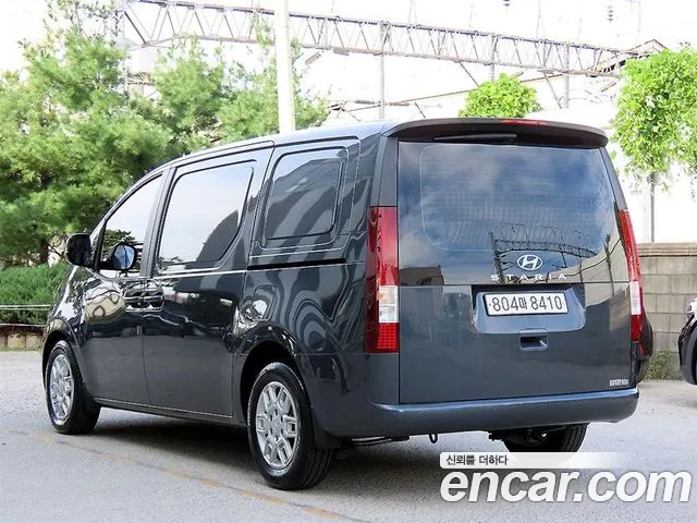 Hyundai Staria — Фото автомобиля 3