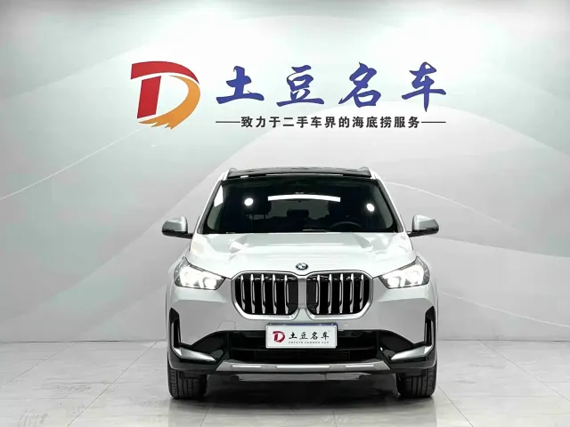 BMW X1 — Фото автомобиля 2