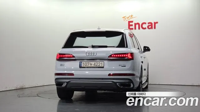 Audi Q7 4M — Фото автомобиля 4