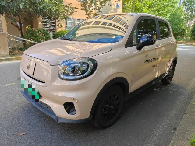 Фотография автомобиля — Leapmotor T03