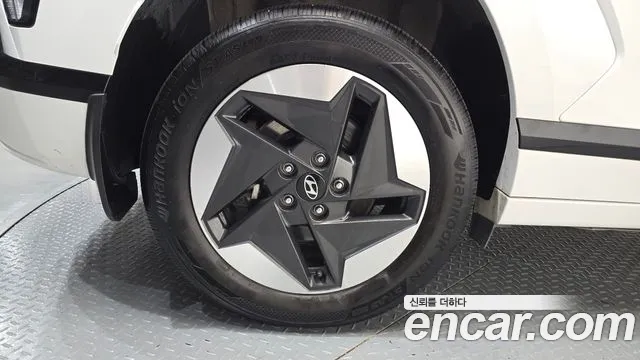 Hyundai Kona SX2 — Фото автомобиля 5