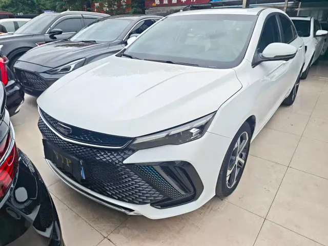 Фотография автомобиля — Geely Emgrand L