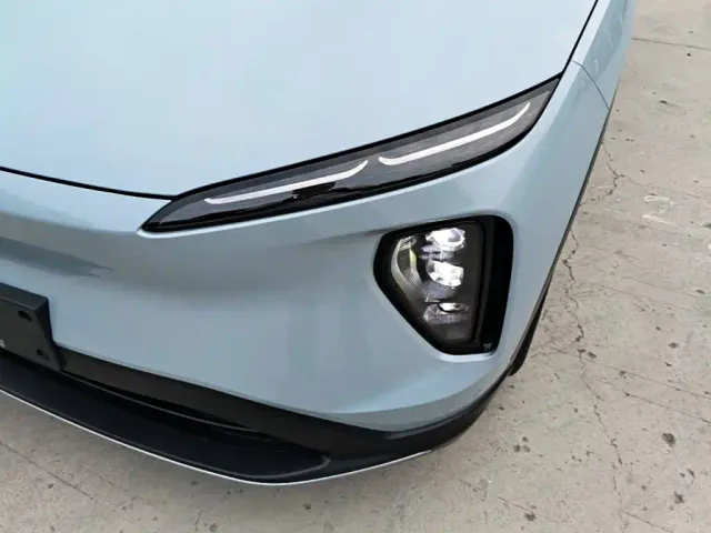 Nio ES6 — Фото автомобиля 23