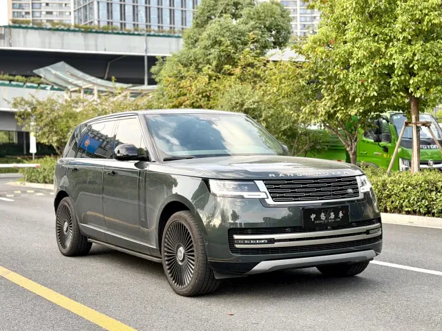 Land Rover Range Rover — Фото автомобиля 3