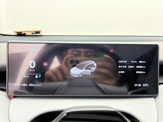 Nio ET5 Touring — Фото автомобиля 14