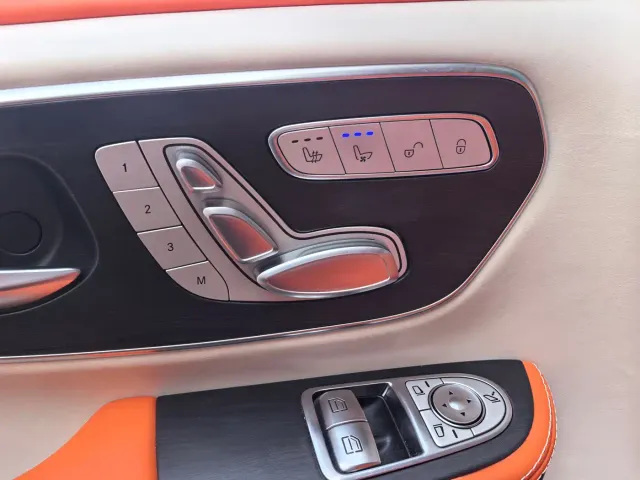 Mercedes-Benz V-Class — Фото автомобиля 9
