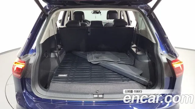 Volkswagen Tiguan — Фото автомобиля 20