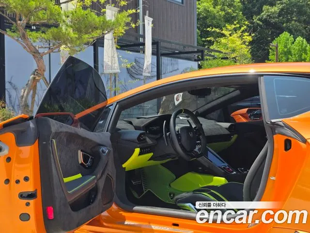 Lamborghini Huracan — Фото автомобиля 10
