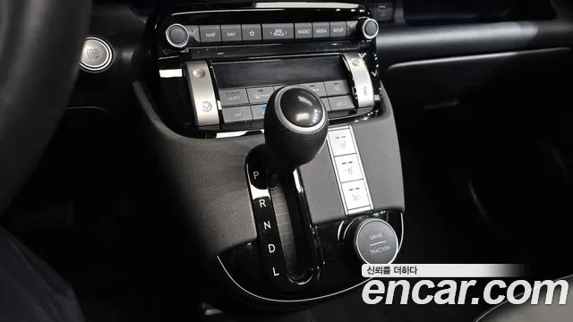 Hyundai Casper — Фото автомобиля 12