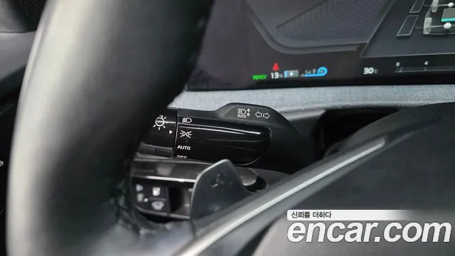 Kia EV6 — Фото автомобиля 24