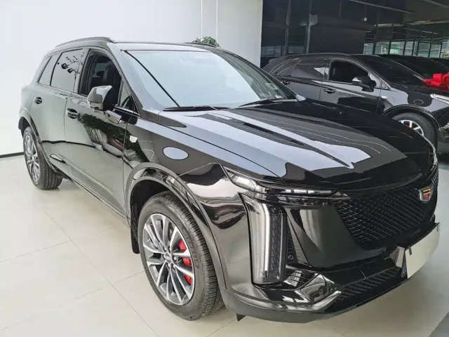 Cadillac XT5 — Фото автомобиля 3