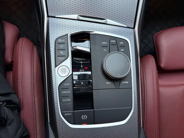BMW 3 Series — Фото автомобиля 8