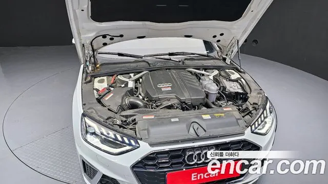 Audi A4 45 TFSI quattro Premium — Фото автомобиля 6