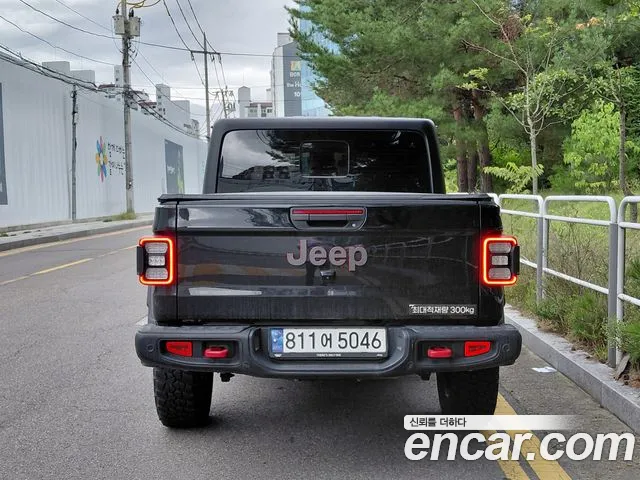 Jeep Gladiator Gladiator (JT) — Фото автомобиля 4