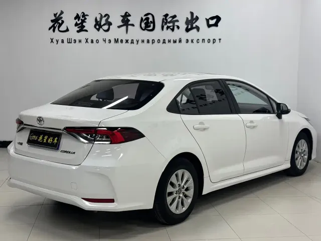Toyota Corolla — Фото автомобиля 7